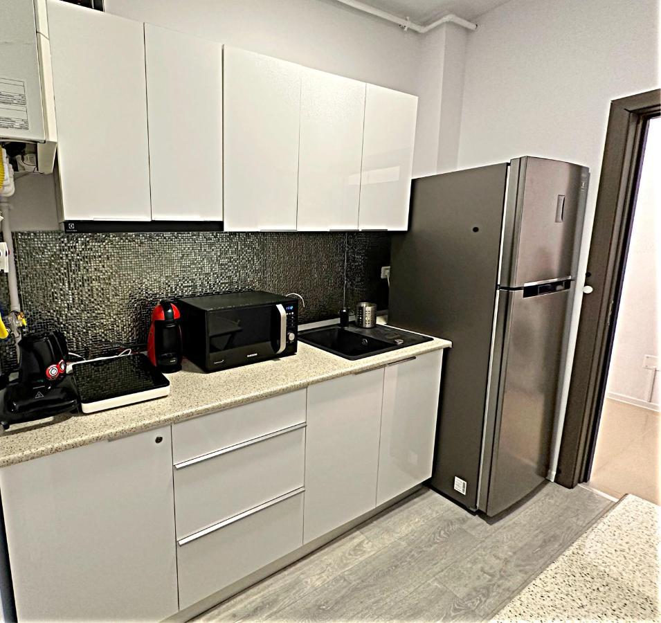 Hezo Sunshine Studio And Apartment Năvodari Esterno foto