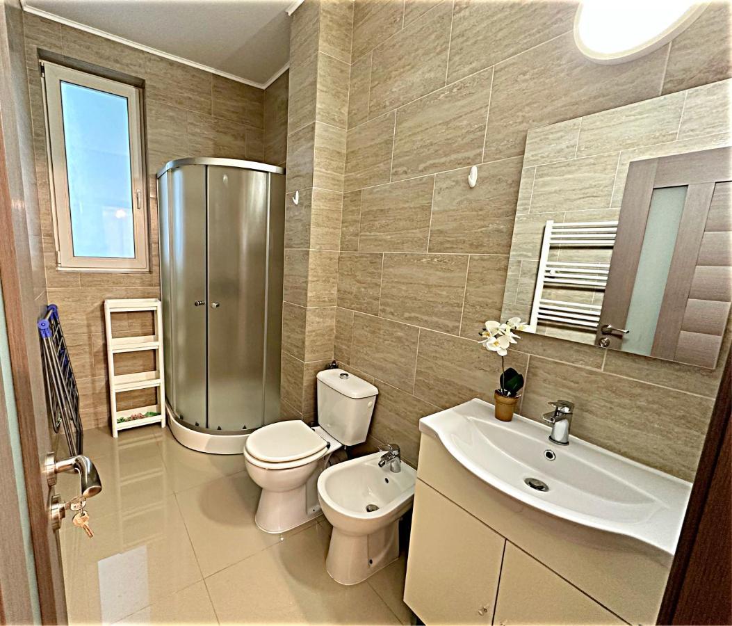 Hezo Sunshine Studio And Apartment Năvodari Esterno foto